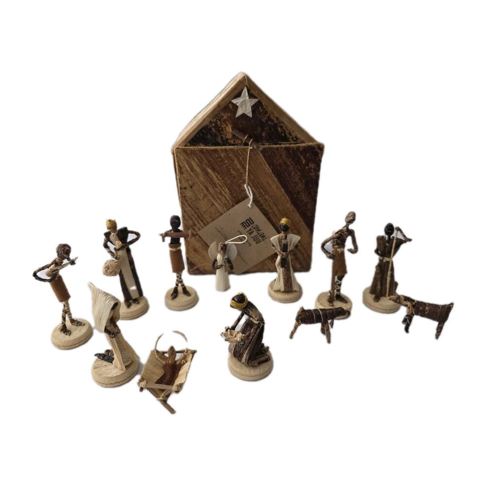 Nativity Scene Set Hand Made In Kenya Africa Banana Fiber 13 Piece Natural